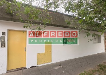 Ph de 2 Ambientes en Alquiler - Moron Sur