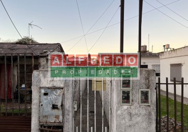 PH de 4 Ambientes con Monoambiente Anexo en Venta - Moron Sur