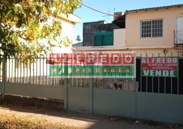 Casa con 2 departamentos en Venta - Oportunidad para Inversores - Libertad